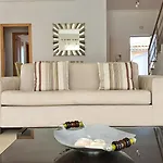 Do Golfe - Private Pool, Modern Charm Villa Amoreira (Leiria)